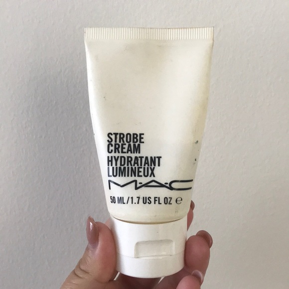 MAC Strobe Cream - Picture 1 of 3
